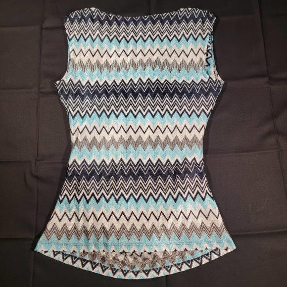 Ann Taylor*Small*Chevron Top*Sleeveless*Teal/White/Black*Free Shipping - Picture 2 of 4